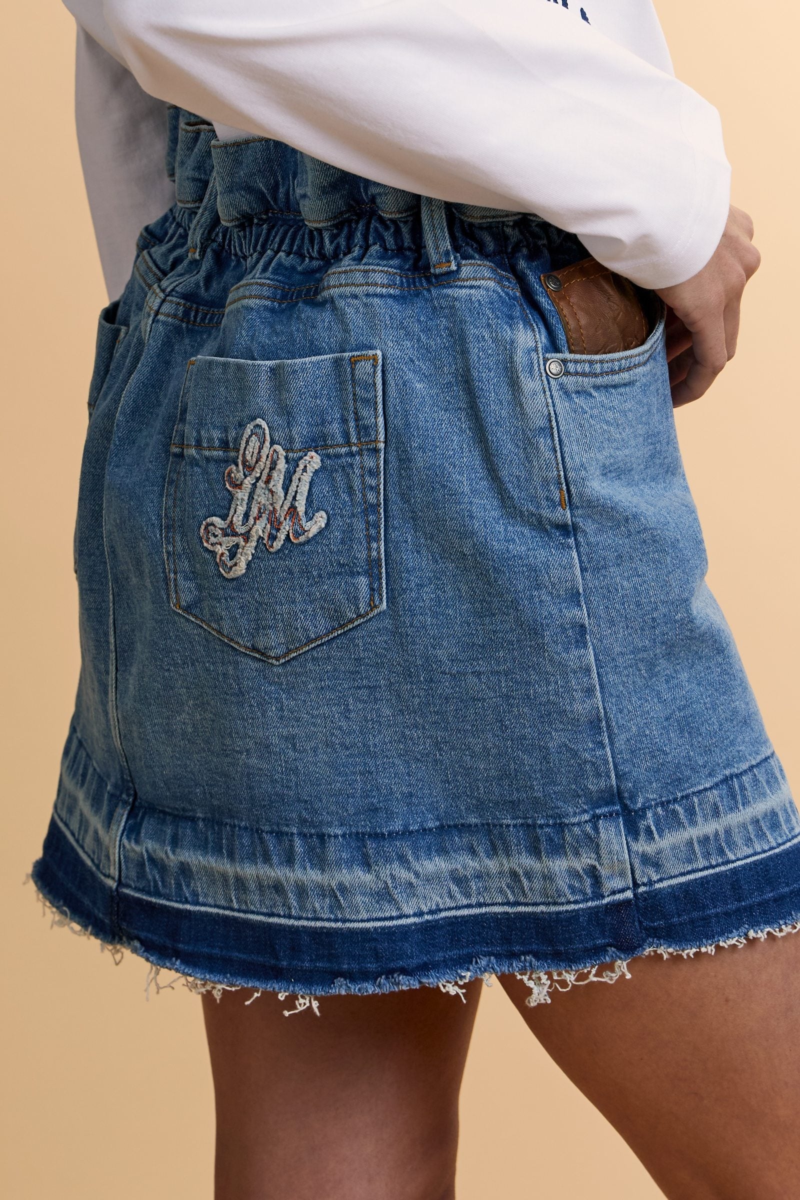 Damen-Denim-Minirock mit Kontrastsaum – Clizia - Image 3