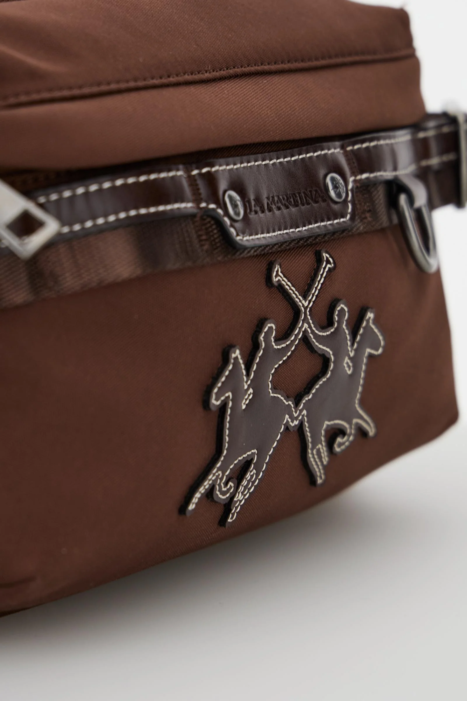 Gürteltasche aus technischem Canvas mit Maxi-Logo – Andean Bum Bag - Image 6