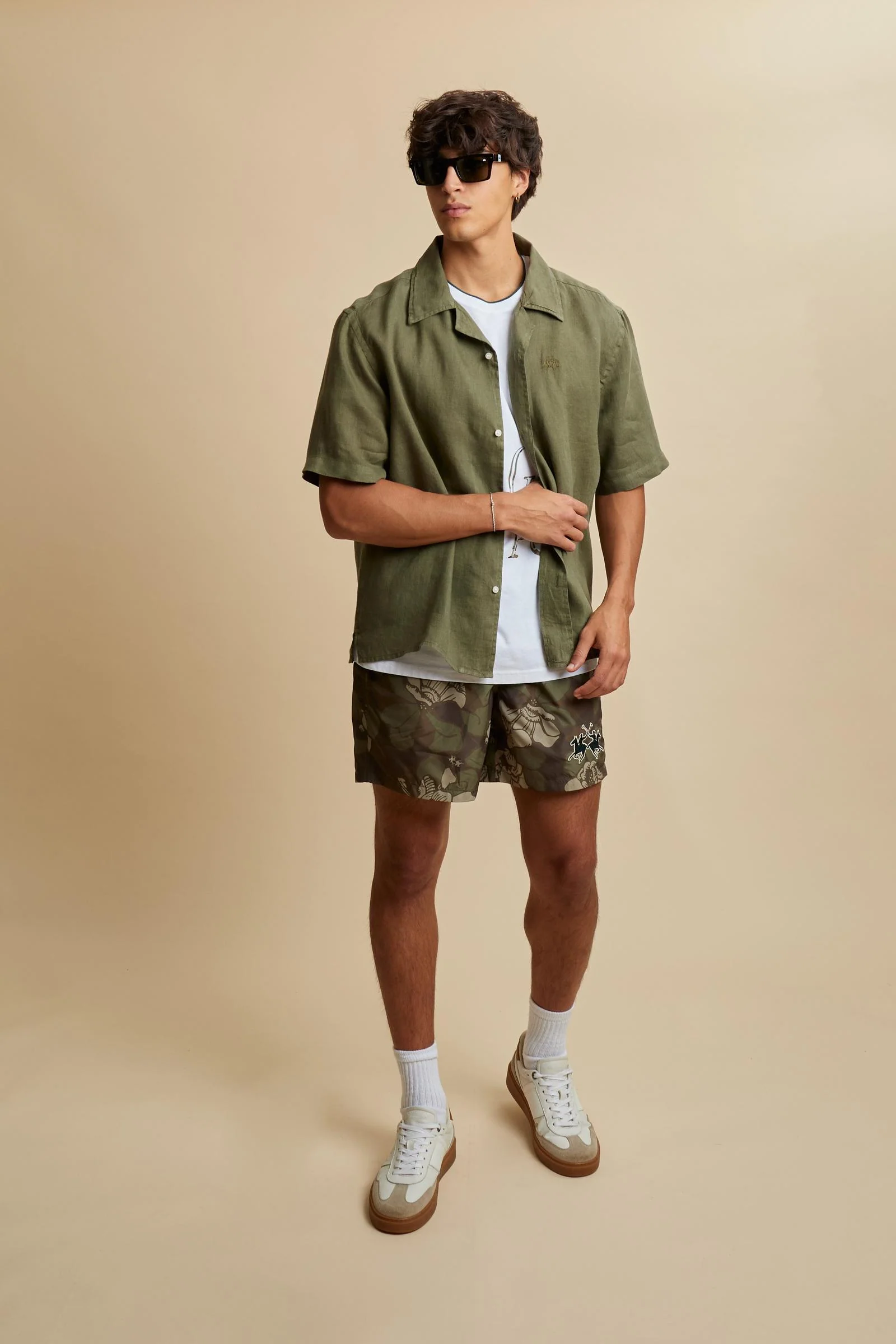 Herren Bowlinghemd aus reinem Leinen mit lockerer Passform Sommerstil – Varoun - Image 2