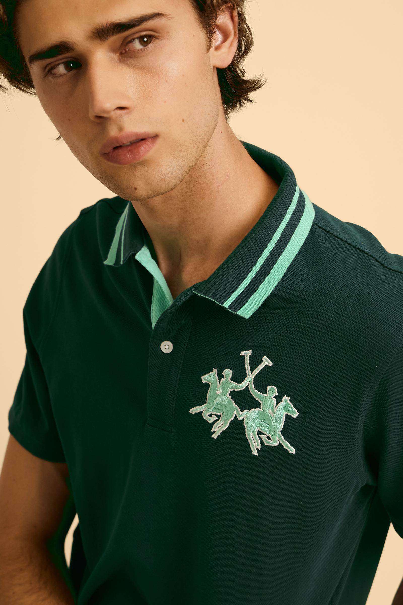 Herren Kurzarm-Poloshirt aus Piqué mit 3D-Maxi-Logo – Coty - Image 3