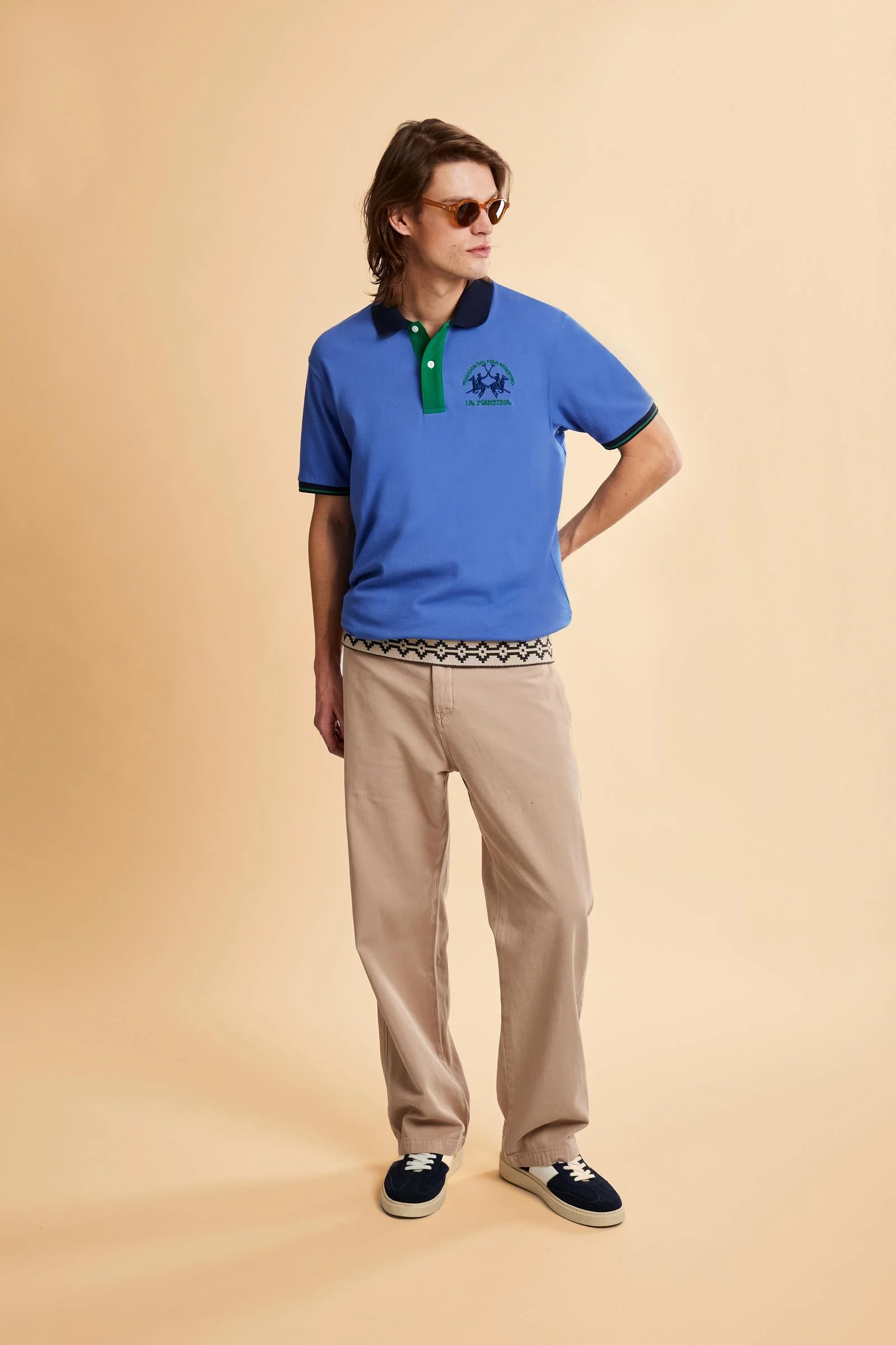 Herren Kurzarm-Poloshirt aus Stretch-Piqué mit Kontrastdetails – Trixie - Image 2