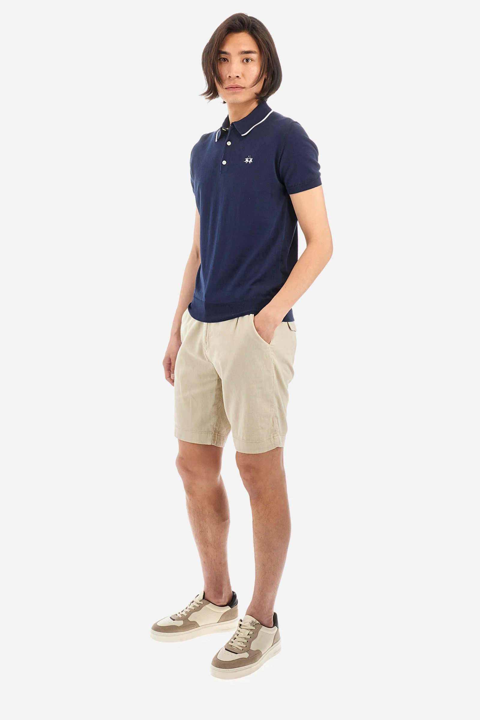 Herren-Poloshirt mit kurzen Ärmeln aus Baumwolle im Regular Fit - Image 2