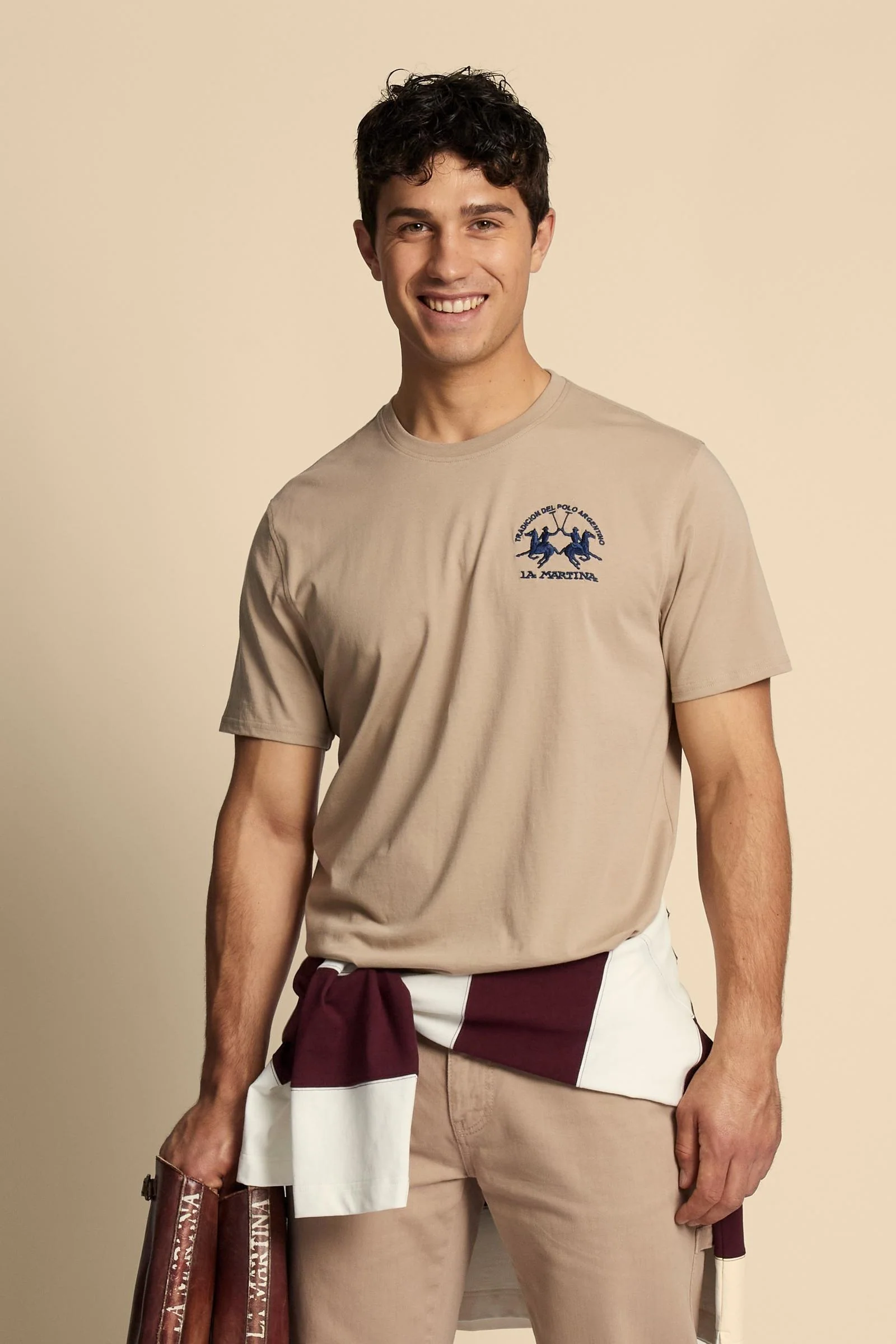 Herren T-Shirt aus Baumwolljersey mit Team-Logo - Vernie